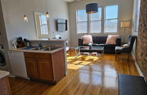 Two Bedroom West Loop - Foto 1