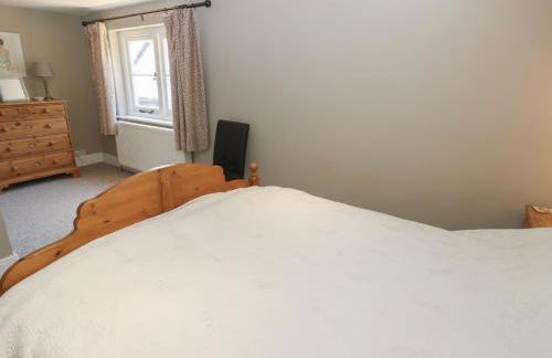 Guildford Farmhouse - Photo 37