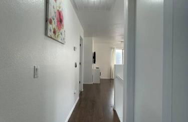 Gorgeous Abode 3 Bedrooms Hide-out in Mesa - Photo 33