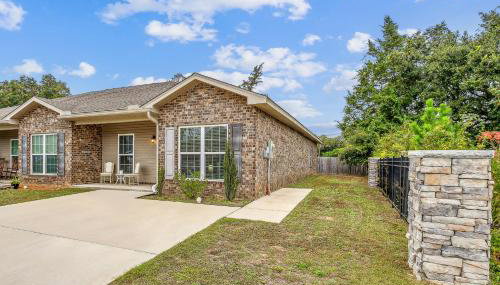 Lovely Townhome in Pensacola - Cozy & Modern Retreat - Foto 2