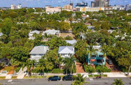 Tropical Estate w/ Guesthouse & Pool. Sleeps 8! - Foto 58