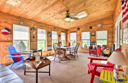 Nautical Lubec Cottage with Fire Pit and Grill! - Foto 12