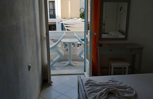 Small Apartment For 3 Pers 70meters From The Beach - Photo 4