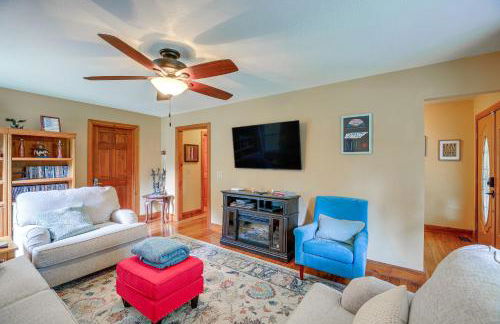 Peaceful Bluff City Retreat with Fire Pit and Grill - Foto 5