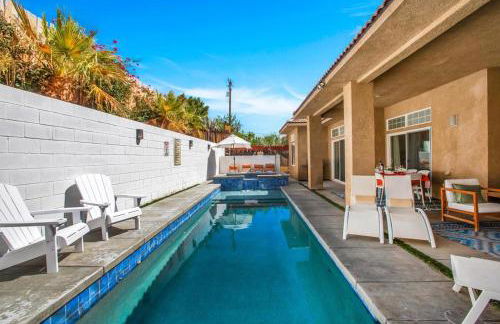 The Desert Gem Pool Spa Gated Home - Photo 4