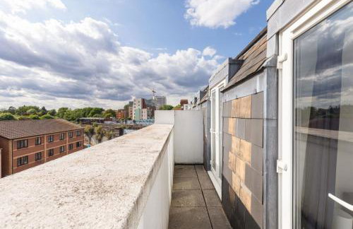 Stunning Top Floor Apartment 3 Bedrooms Heart of London - Foto 33