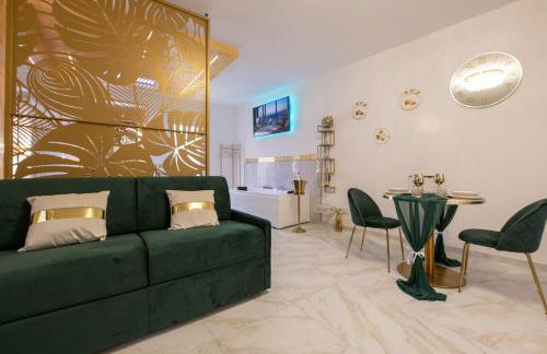FASHION APARTMENT GOLD Bologna with JACUZZI & CAR GARAGE - Foto 9