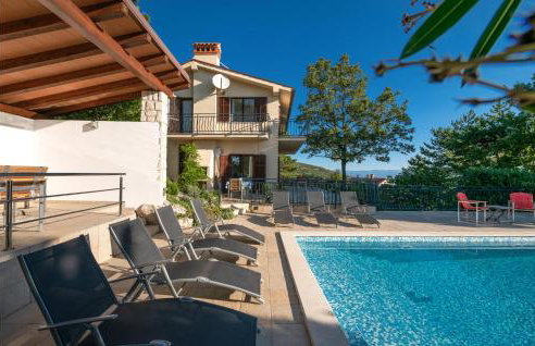 Amazing Home In Plomin With Kitchen - Foto 5