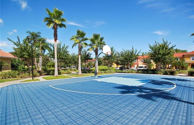 Luxuriate In Our Spacious 7br, 4.5ba 7 Bedroom Villa by RedAwning - Foto 19