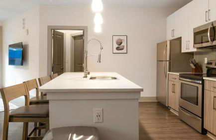 Landing Modern 1BD Clubhouse Rooftop Lounge - Foto 11