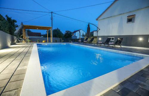 Casa Mia with Pool - Foto 21