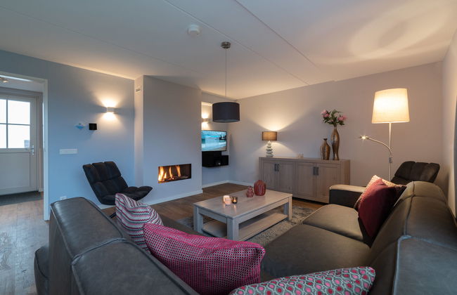 3 bedroom House in Colijnsplaat with garden and terrace - Photo 6