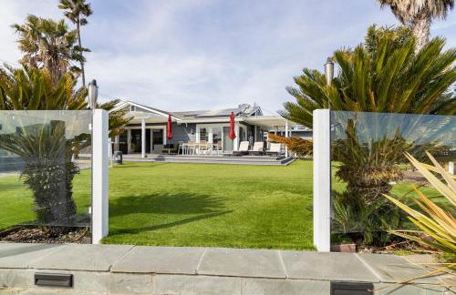 Lagoon Living Offsite and Family Retreat! - Foto 63