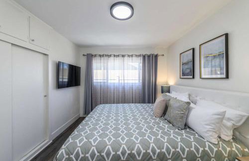 Spacious Disneyland 5 Bedroom 4 Bath House with Game Room - Foto 77