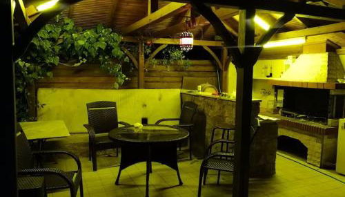 Ξύλινο σπίτι στη Βεροια - Foto 4