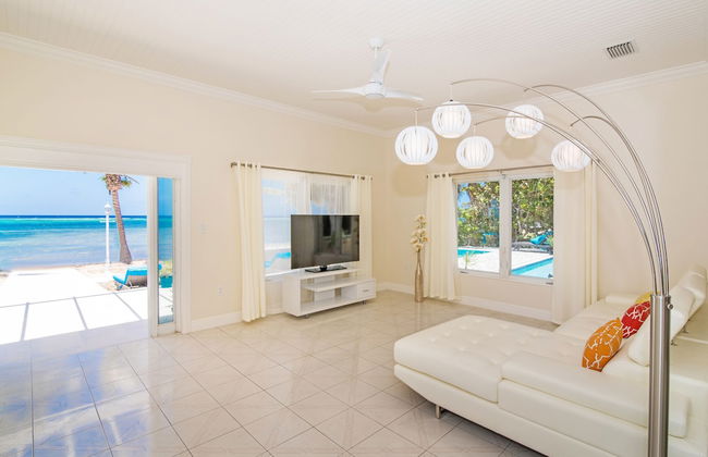 Sprat Bay Luxury Villa - Photo 15