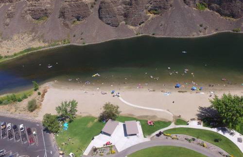 Sunserra Villa! Movie Room, Family Friendly, BBQs, Pools, Free Golf! - Foto 10