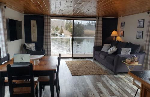 Float and Relax ON the Water Float Home - Foto 42