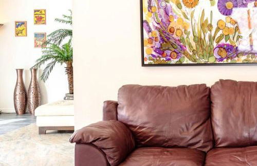 Mineral Saltwater Solar heated Pool & Spa Oasis with mountain views and Koi pond - Foto 61