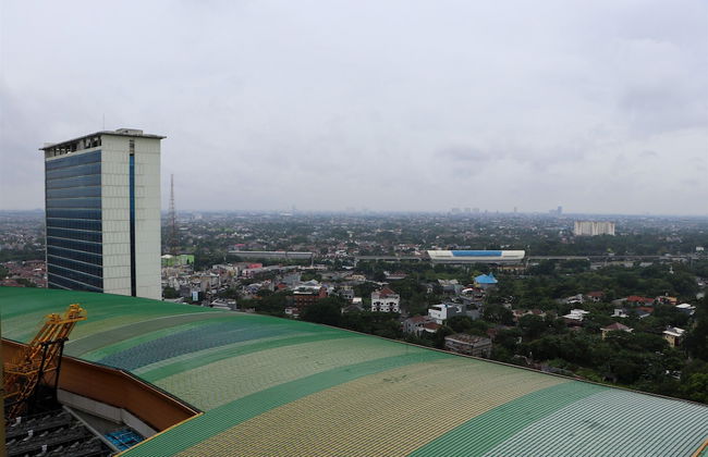 Comfort 2Br Apartment At 30Th Floor Transpark Cibubur - Foto 30