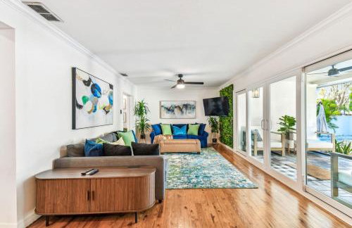 Tampa Group Retreat l Pool l Hot Tub l Outdoor Fun! - Foto 22