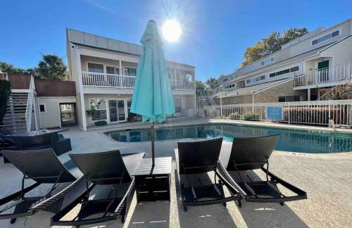 Minutes to ACL Downtown Retreat - Pool & Lake Access - Foto 32