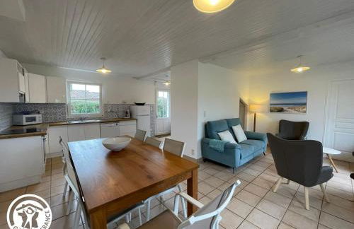 Maison rénovée 6 pers avec jardin, proche plages et pistes cyclables à Talmont-Saint-Hilaire - FR-1-426-557 - Foto 2