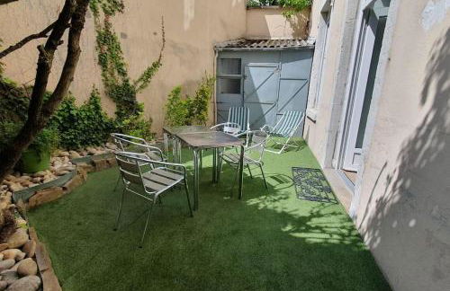 Classé 4 étoiles - Cybèle - Centre ville 2 Chambres, cour privative et Garage - Foto 31