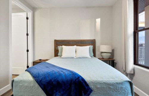 Topsider Condo w/ Updated Design & Amazing Main Channel Views - Foto 30