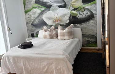 Modernes ruhiges Landhaus bei Kassel - Ganzes Ferienhaus mit 4 Schlafzimmern, Sauna & Garten - Foto 6