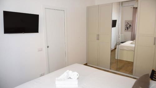 LG Apartment - Near Vatican City, Rome - Foto 3, towels, wardrobe