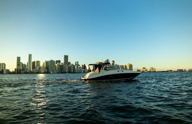 Passeio de iate privado por Miami - Photo 6