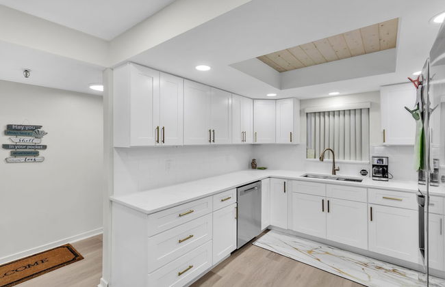 Magnificent Gulf Front Condo Located Directly On The Ocean! 2 Bedroom Condo by Redawning - Foto 14