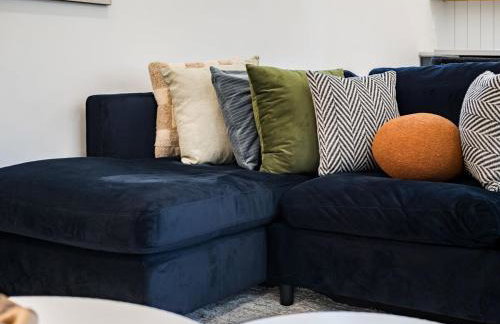 Rooftop Patio, Hot Tub and Games City Escape - Foto 46