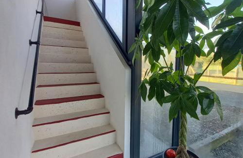 Gîte rénové avec piscine chauffée et jardin clos, à proximité des plages et de la campagne bio. - FR-1-426-531 - Foto 26