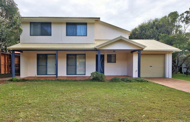 Anchor Down at Hat Head - Photo 1