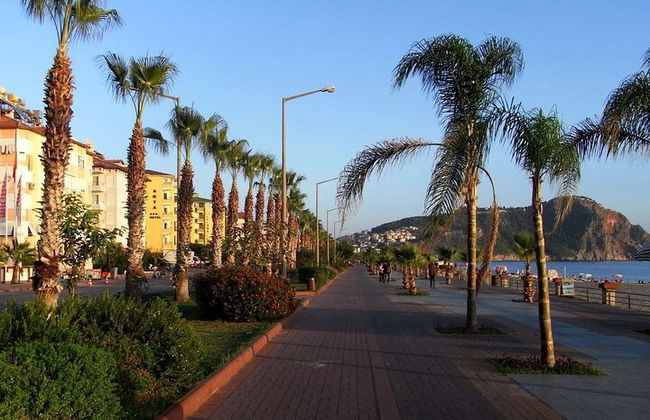Alanya City Tour: Funivia, spiaggia di Kleopatra e vista sul tramonto - Foto 3