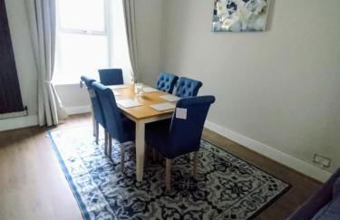 large 4 bedroom - Foto 21