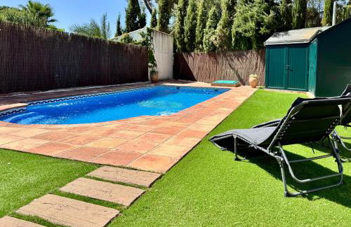 Casa familiar junto al Lago de la Encantada con zona de juegos, BBQ y cine - Foto 21