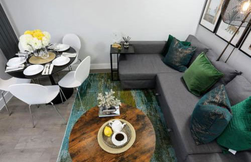 Aisiki Apartments at Stanhope Road, North Finchley, Airconditioned Multiple 2 or 3-Bedroom, Pet Friendly Duplex Flats, King or Twin Beds with Free WiFi - Foto 32