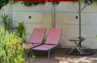 Superbe T3- Two bedrooms appartment with garden and pétanque! Perfect Spot! - Photo 18