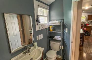 Historic Coastal Haven- Pet Friendly Fast Wi-Fi - Foto 10