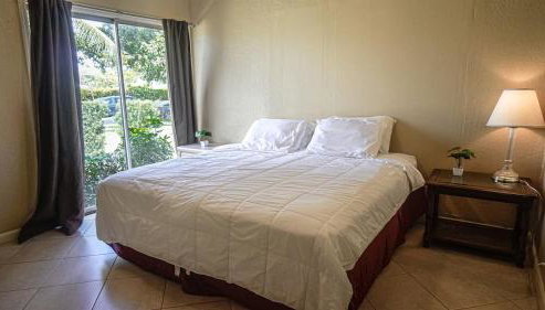 Sleeps 12 - House Guest Apt - Plenty of parking - Foto 3