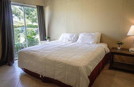 Sleeps 12 - House Guest Apt - Plenty of parking - Foto 3