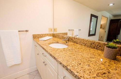 Newly Listed 20 percent off Golf and Tennis Community Golf Grandeur Corner Unit 16th Green - Foto 37