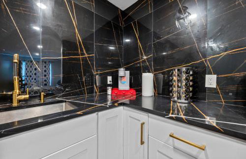 Bright and Cozy Studio in Prime West University Location - Foto 18