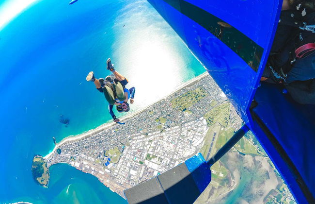 Saut en parachute à Tauranga - Photo 6