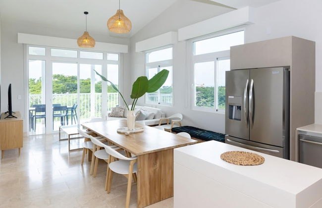 The Couples Condo by Acomodo - Photo 9