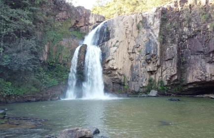 Chale Vale das Cachoeiras - Foto 54