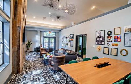 Courts & Pool - Sleeps 12 - Family Oasis - Photo 38